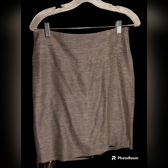 NWOT The Limited Collection 2 Piece Suit Size S - Picture 12 of 13